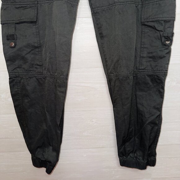 Urban Outfitters Standard Cloth Men's Size XL Technical Nylon Cargo Pant - Picture 5 of 8